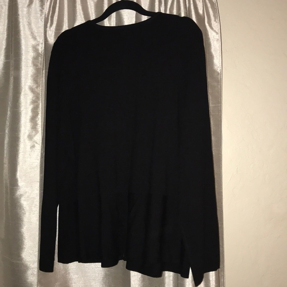 Sweater - Picture 3 of 7